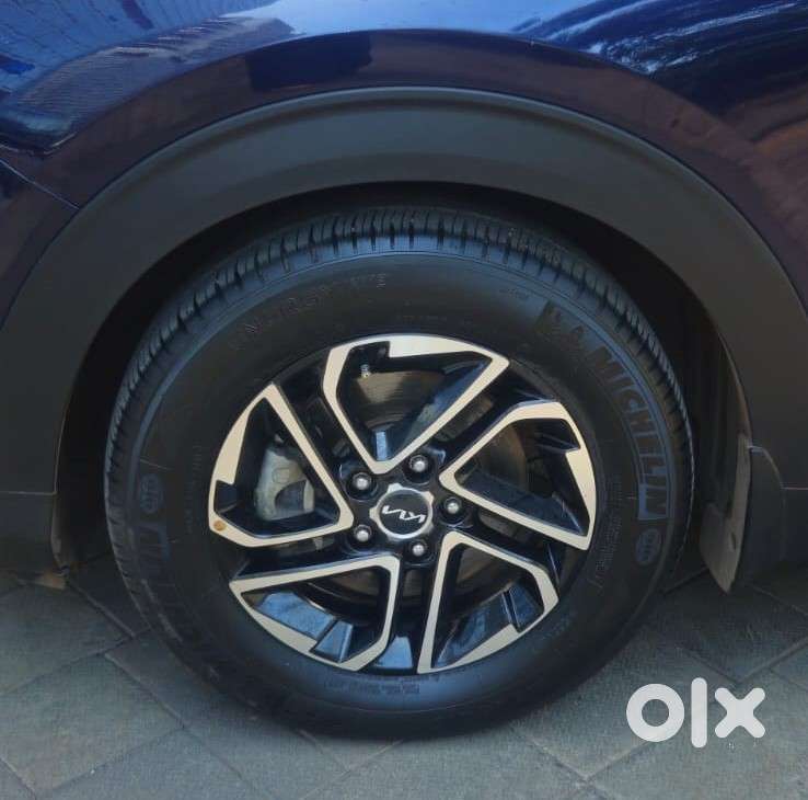 Kia Carens 1.4 Prestige Plus Turbo Dct 7 Str, 2022, Petrol
