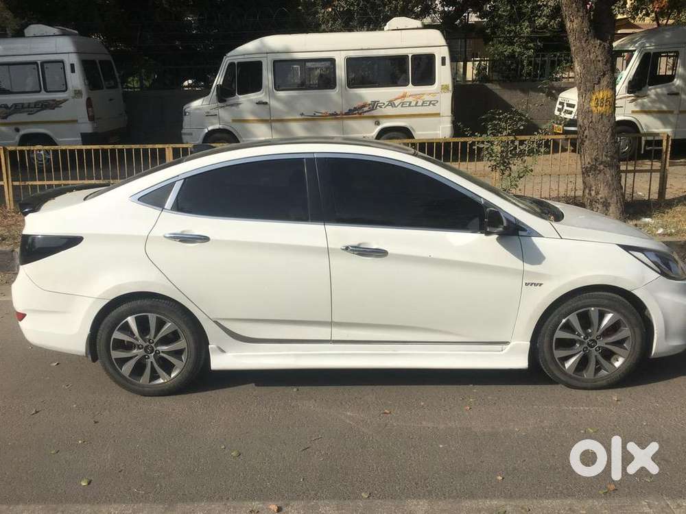 Hyundai Fluidic Verna 2013 Petrol Well Maintained