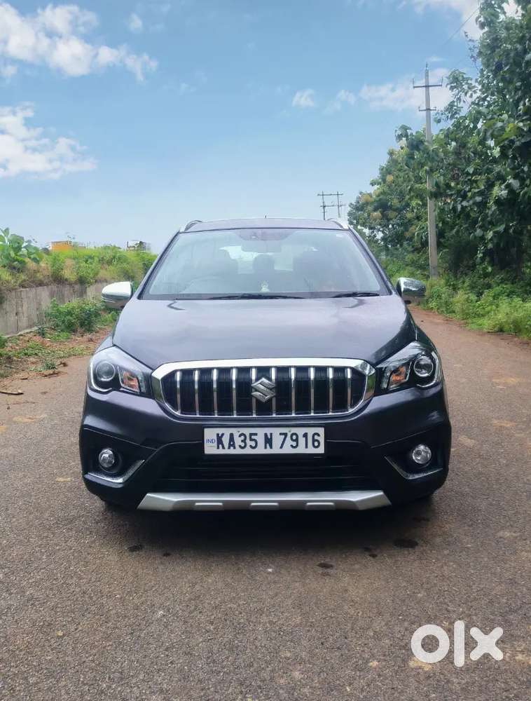Maruti Suzuki S-cross 1.3 Alpha Topend Model