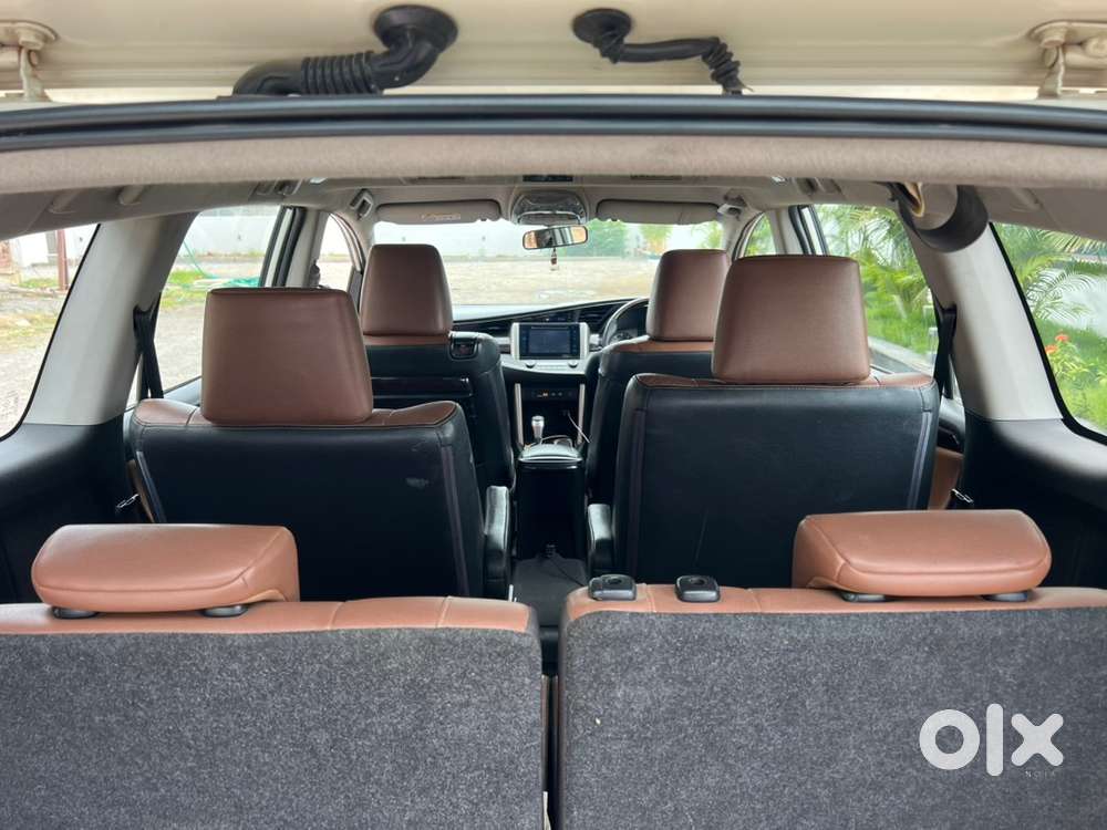 Toyota Innova Crysta 2018