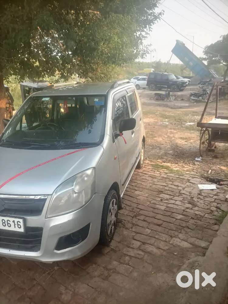 Maruti Suzuki Wagon R 2015 Year Very Good Cundcion Company Fitting Cng