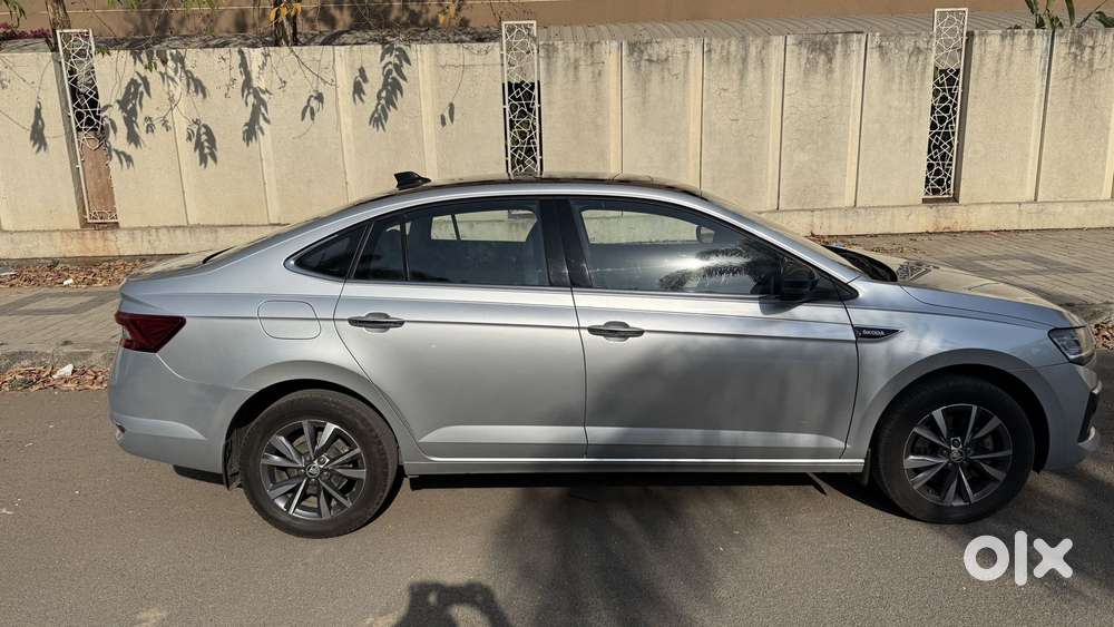 Skoda Slavia 1.5 Tsi Style At, 2023, Petrol