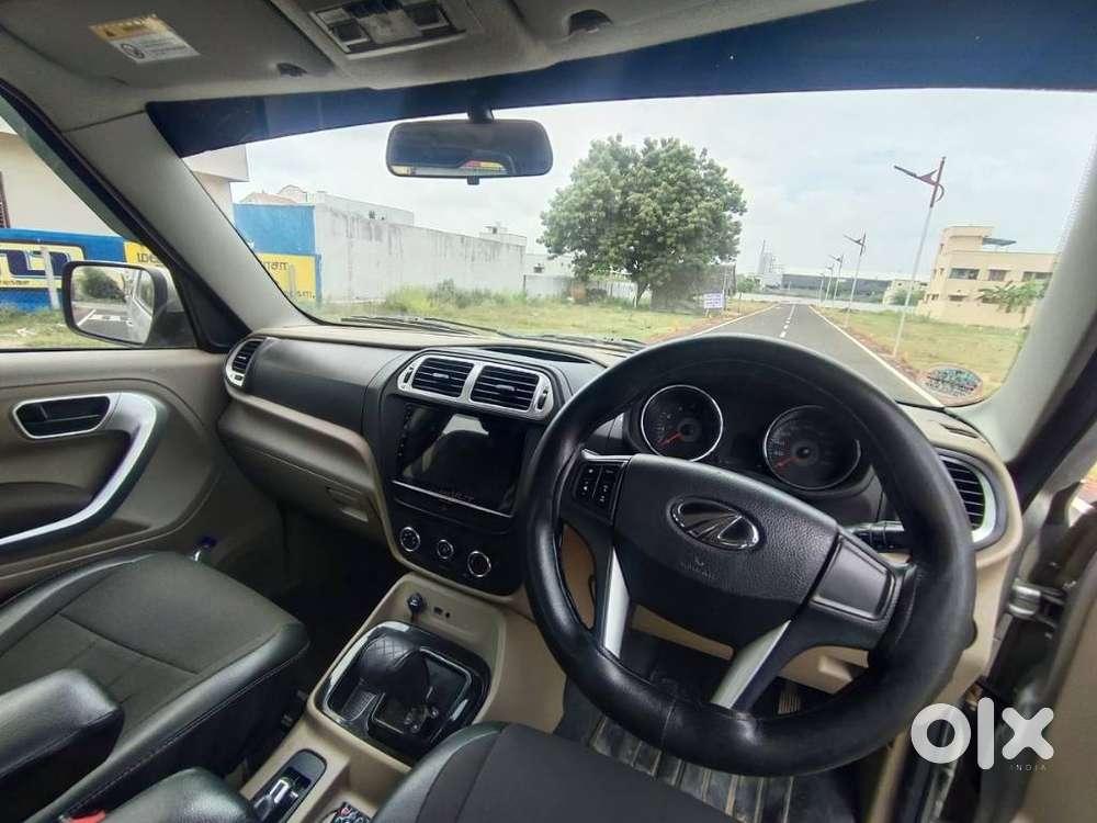 Mahindra Tuv 300 T8 Amt, 2016, Diesel