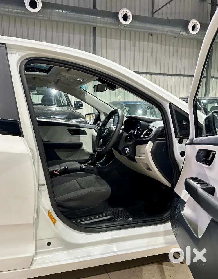 Tata Altroz Xm Plus (s), 2024, Petrol
