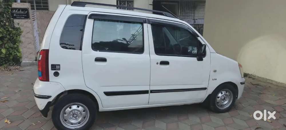 Wagonr Petrol Cng 2010