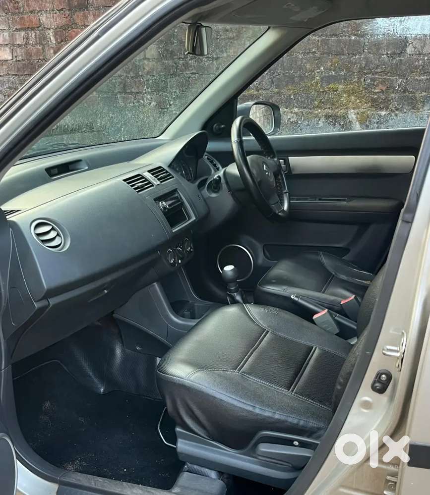 Maruti Suzuki Swift 2010 Year