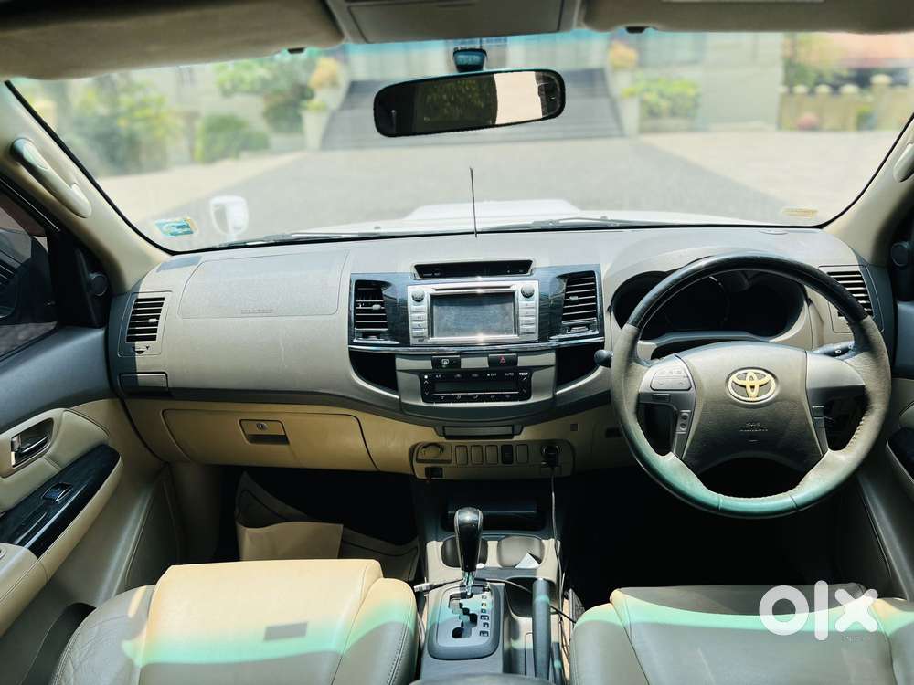 Toyota Fortuner 3.0 4x2 Automatic, 2013, Diesel