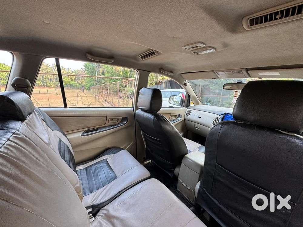 Toyota Innova 2013 Diesel Well Maintained