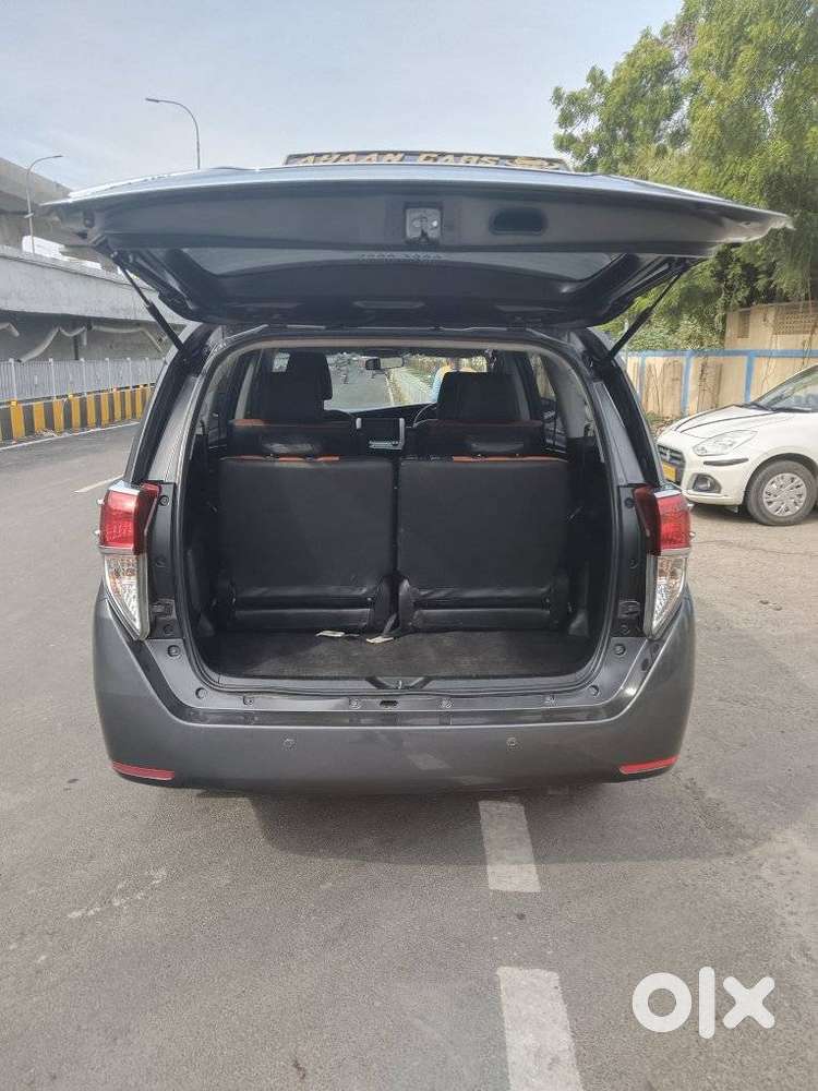 Toyota Innova Crysta 2.4 V, 2017, Diesel