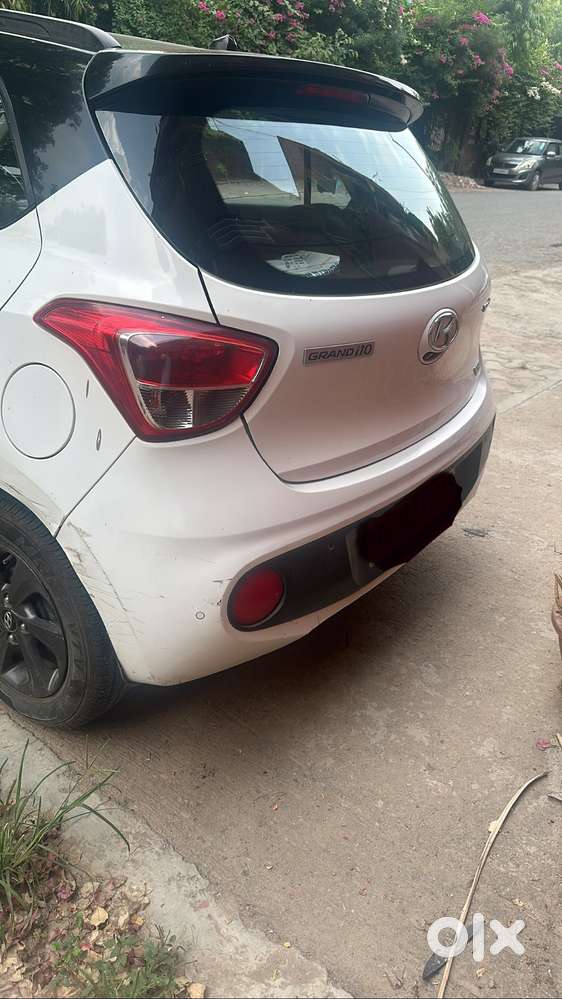 Hyundai Grand I10 2019 Petrol 28000 Km Driven