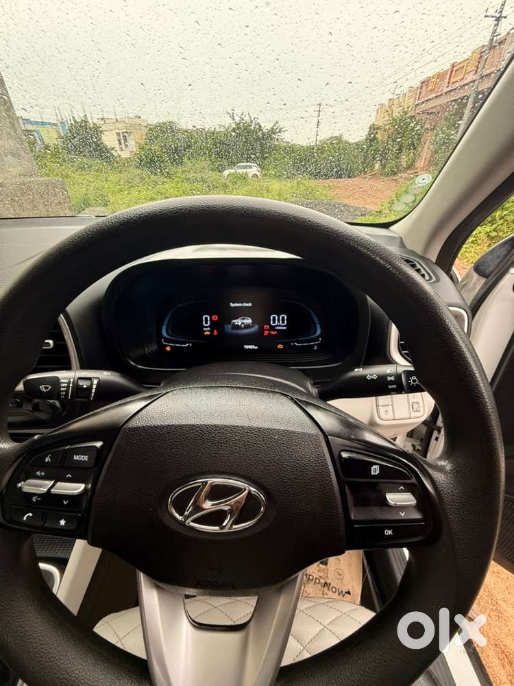 Hyundai Venue 2023 Diesel Car