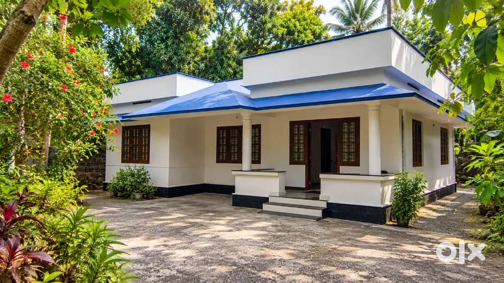 2 BHK HOUSE FOR RENT AT MALAPARAMBA