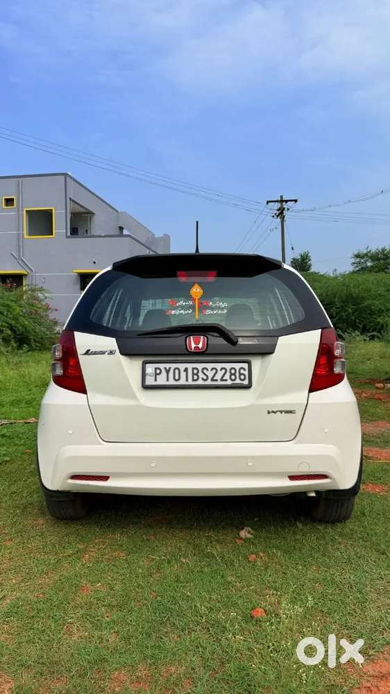 Honda Jazz 2012 Xmt Top Varient With Huge Boot Space