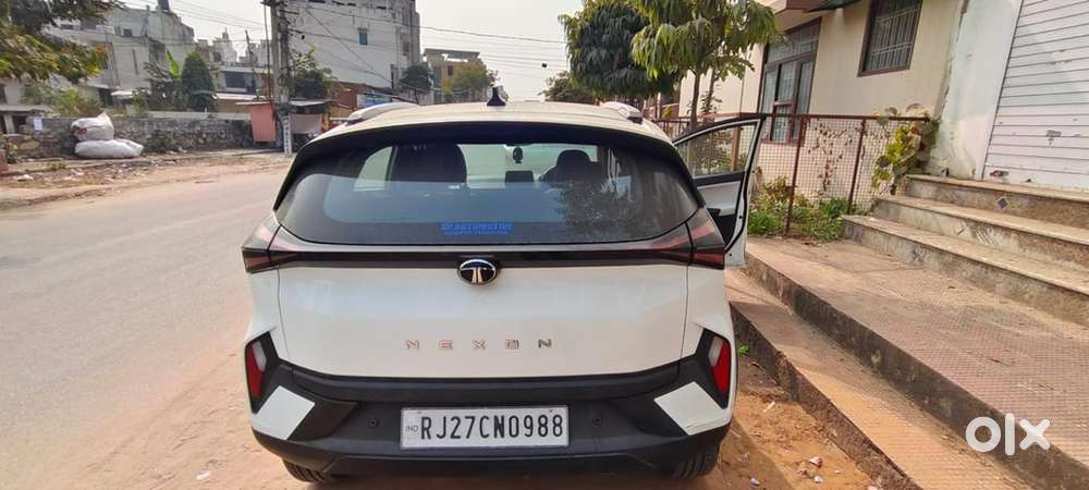 Tata Nexon Petrol 2024