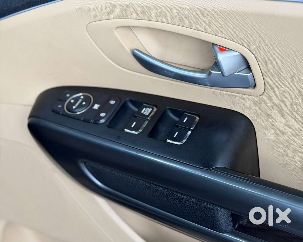 Kia Carnival Premium, 2022, Diesel