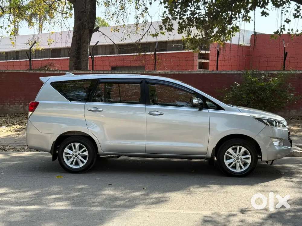 Toyota Innova Crysta 2018