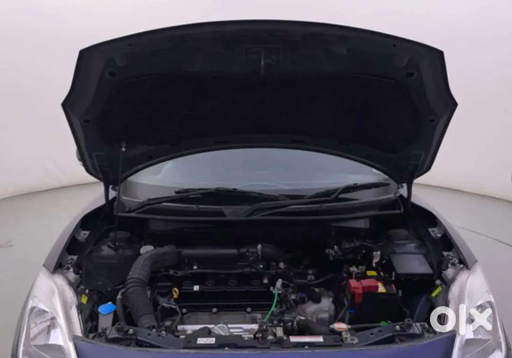 Maruti Suzuki Swift 2022 Petrol 36700 Km Driven Automatic