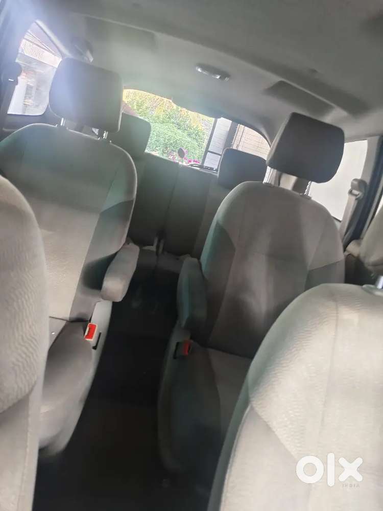 Toyota Innova 2013 Diesel Well Maintained