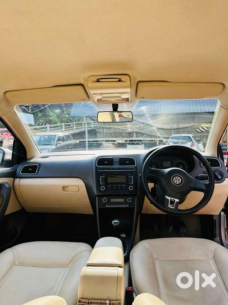 Volkswagen Vento 2010-2013 Petrol Highline, 2010, Petrol