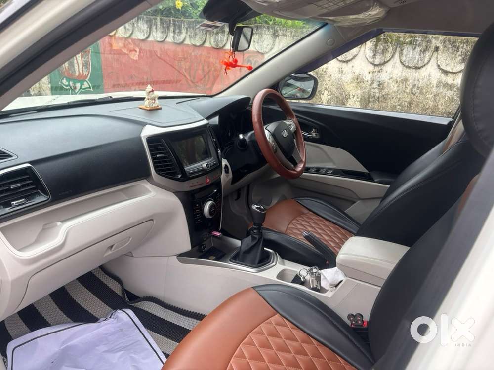 Mahindra Xuv300 Petrol 2023