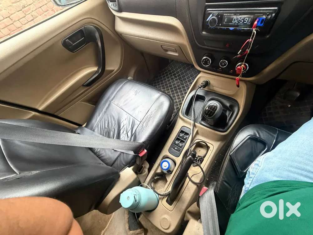 Mahindra Tuv 300 1.5 2015