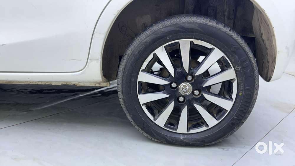 Toyota Etios Liva V, 2016, Petrol