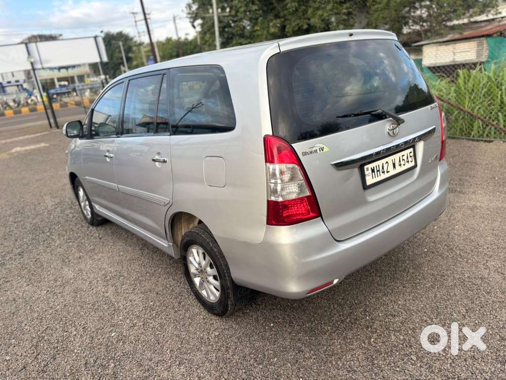 Toyota Innova Diesel 2012