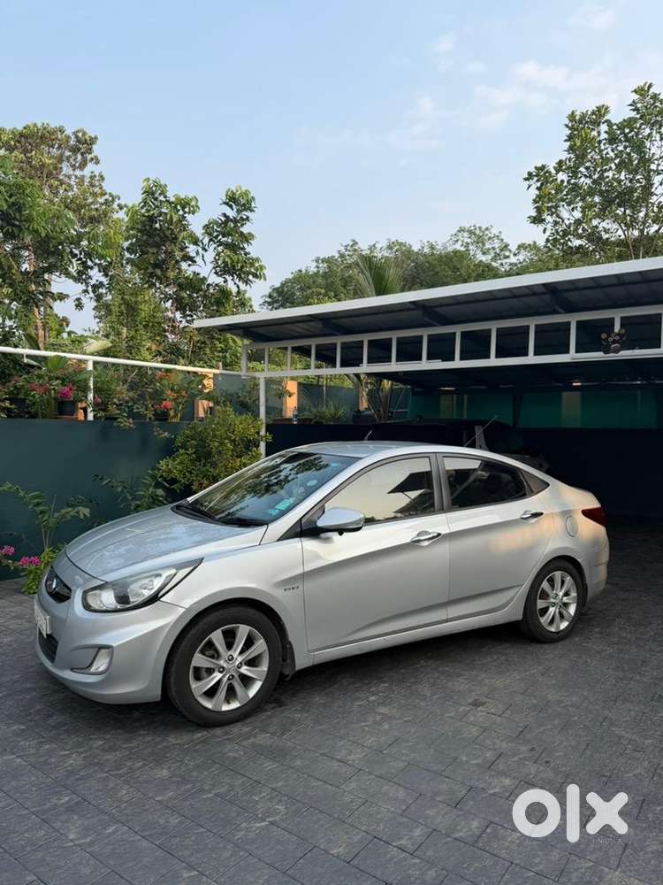 Hyundai Fluidic Verna 2012 Petrol Well Maintained