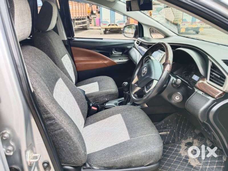 Toyota Innova Crysta 2.4 G Mt 8s, 2022, Diesel
