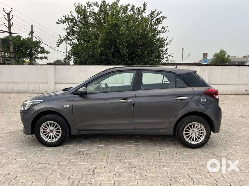 Hyundai Elite I20 Sportz (o) 1.2, 2018, Petrol