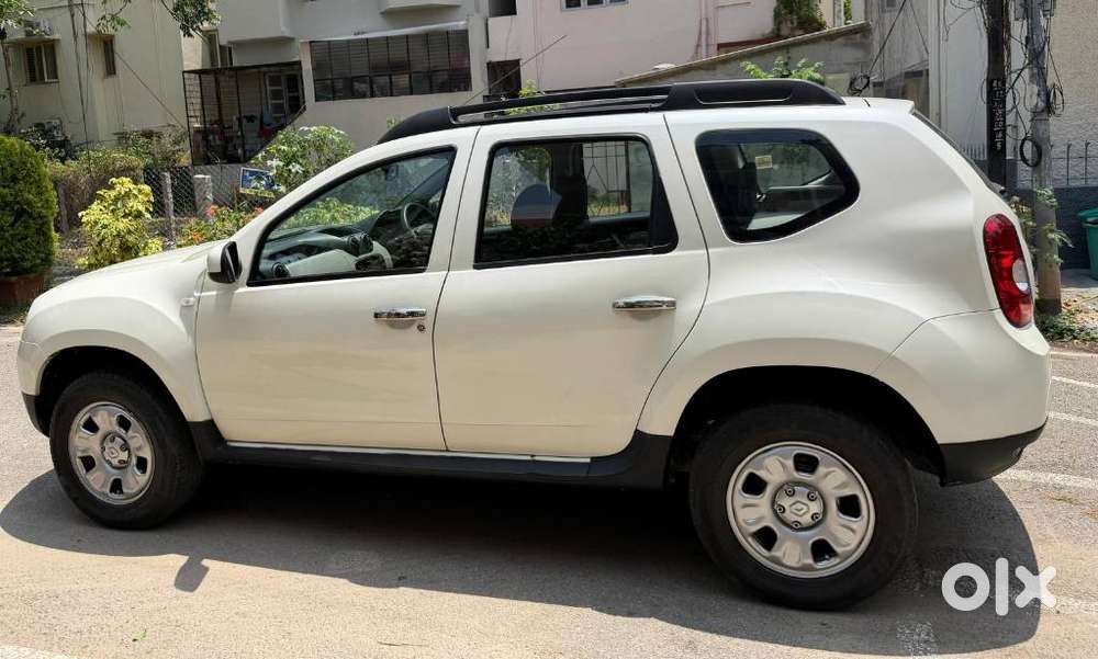 Renault Duster 2015-2016 Petrol Rxl, 2015, Petrol