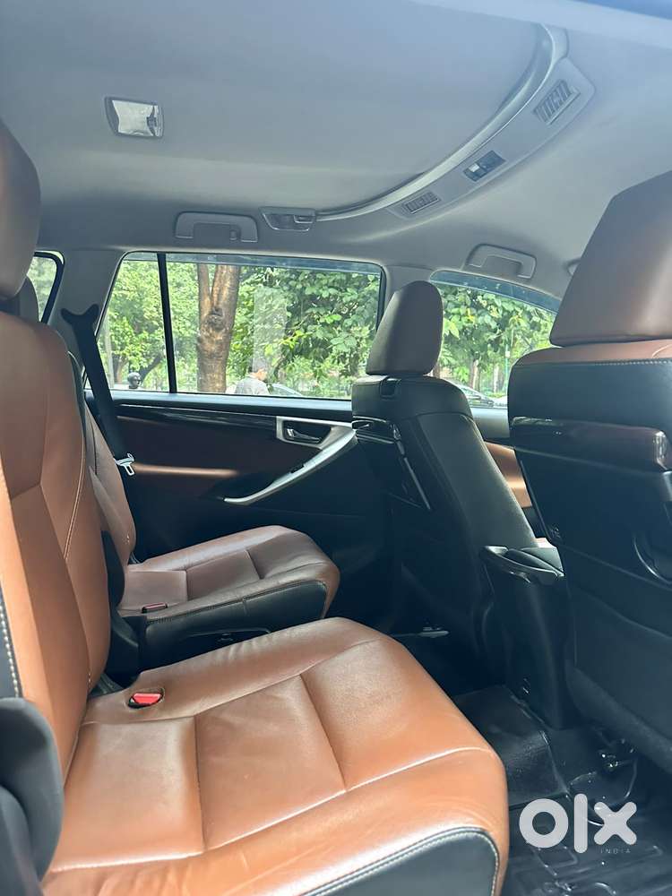 Toyota Innova Crysta 2.7 Zx At, 2018, Petrol