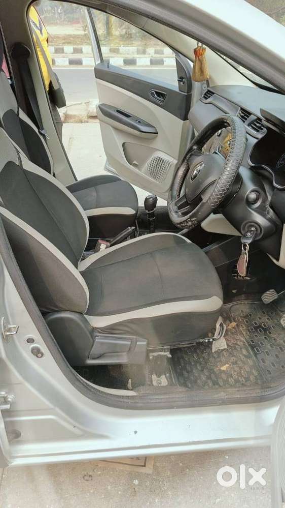 Renault Triber Rxl, 2022, Petrol