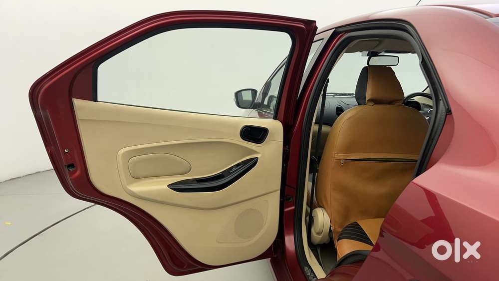 Ford Figo Aspire Titanium, 2018, Petrol