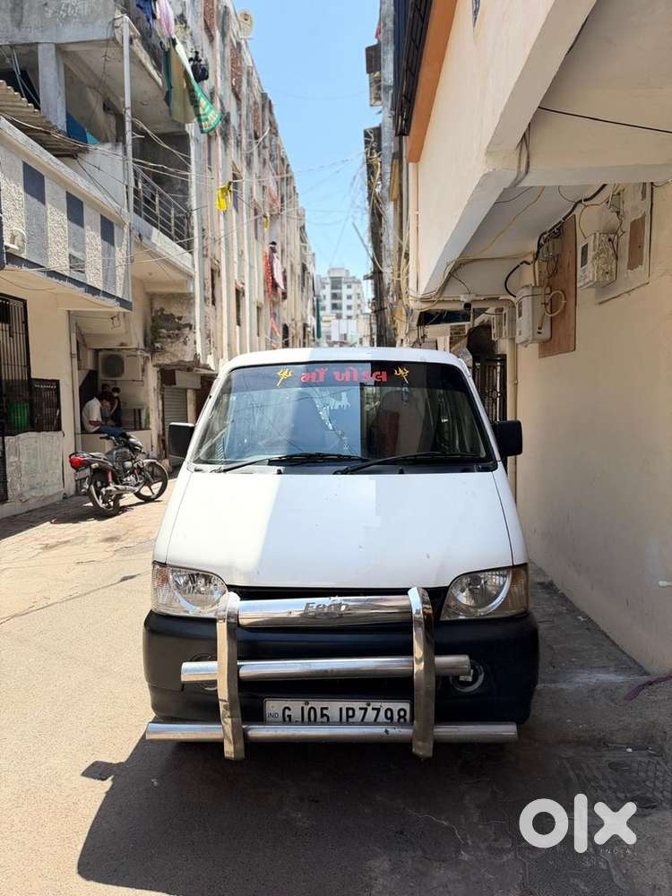 Maruti Suzuki Eeco 2016