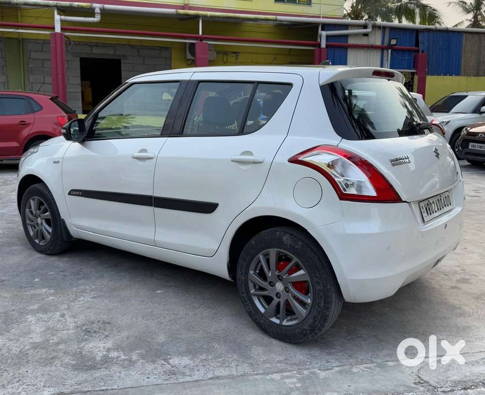 Maruti Suzuki Swift Zdi Plus, 2013, Diesel