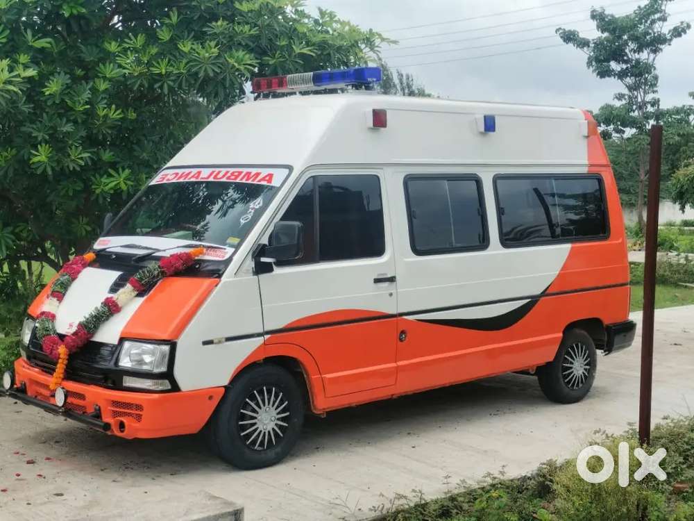 Ambulance Tata Winger  2013 Hi Roof