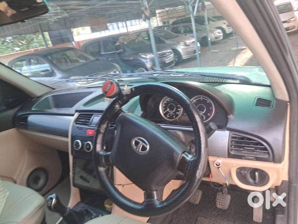 Tata Safari Storme [2015-2019] 2.2 Lx 4x2, 2014, Diesel