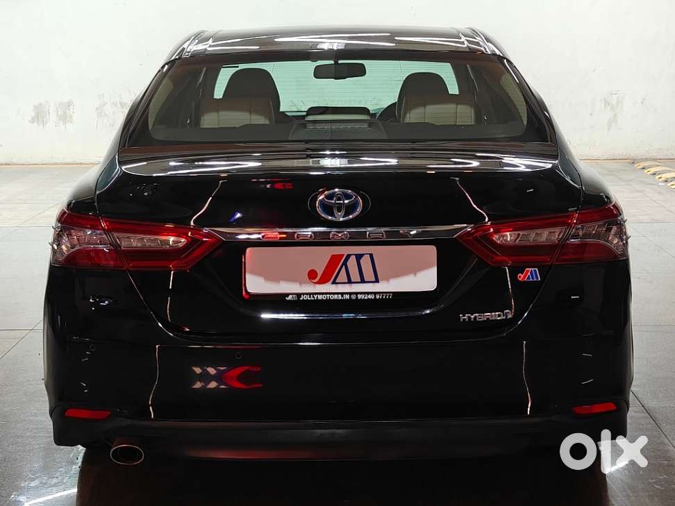 Toyota Camry Hybrid, 2020, Petrol
