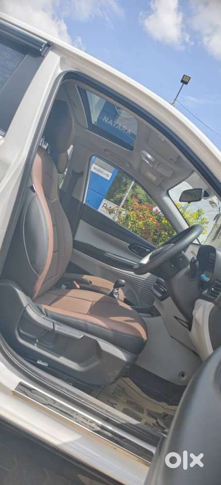 Hyundai New I20 1.2 Asta (o) Mt, 2024, Petrol