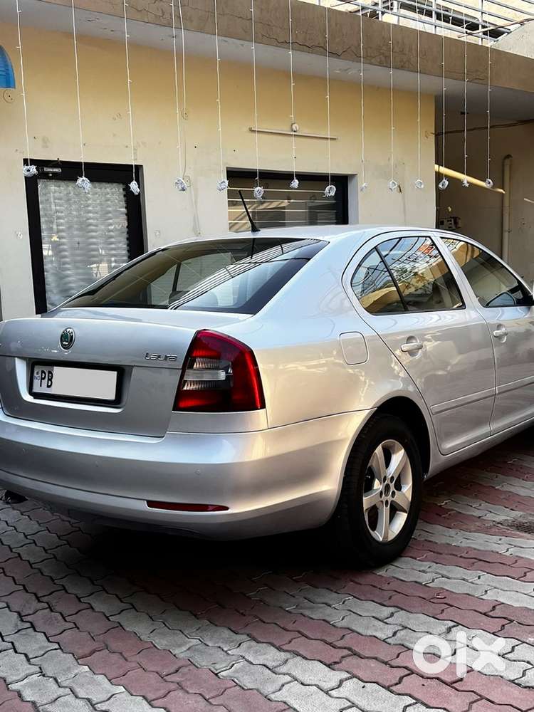 Skoda Laura 2012 Diesel Well Maintained