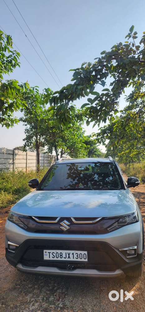 2023 Brezza Zxi+ At Dual Tone | 1 Owner | Sunroof | Negotiable