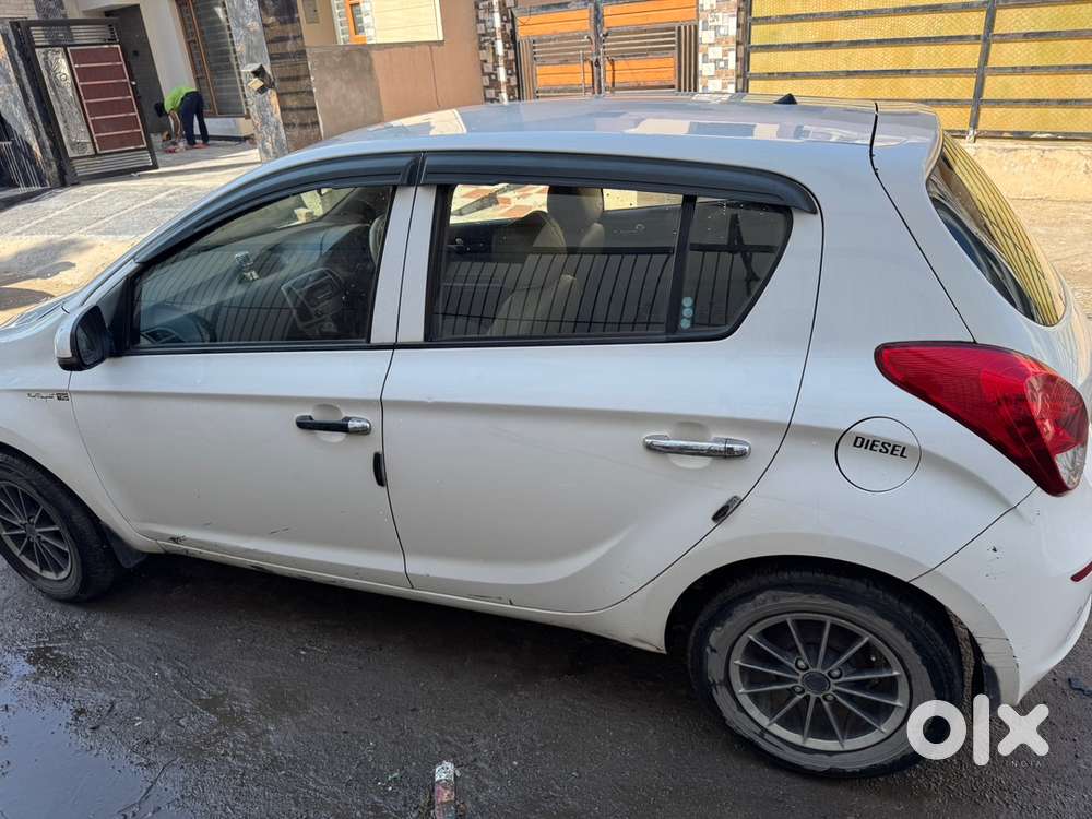 Hyundai Diesel Manual 2012