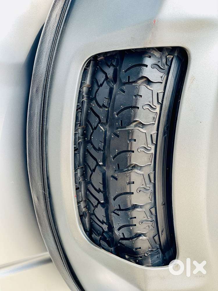 Mahindra Tuv 300 T10, 2019, Diesel