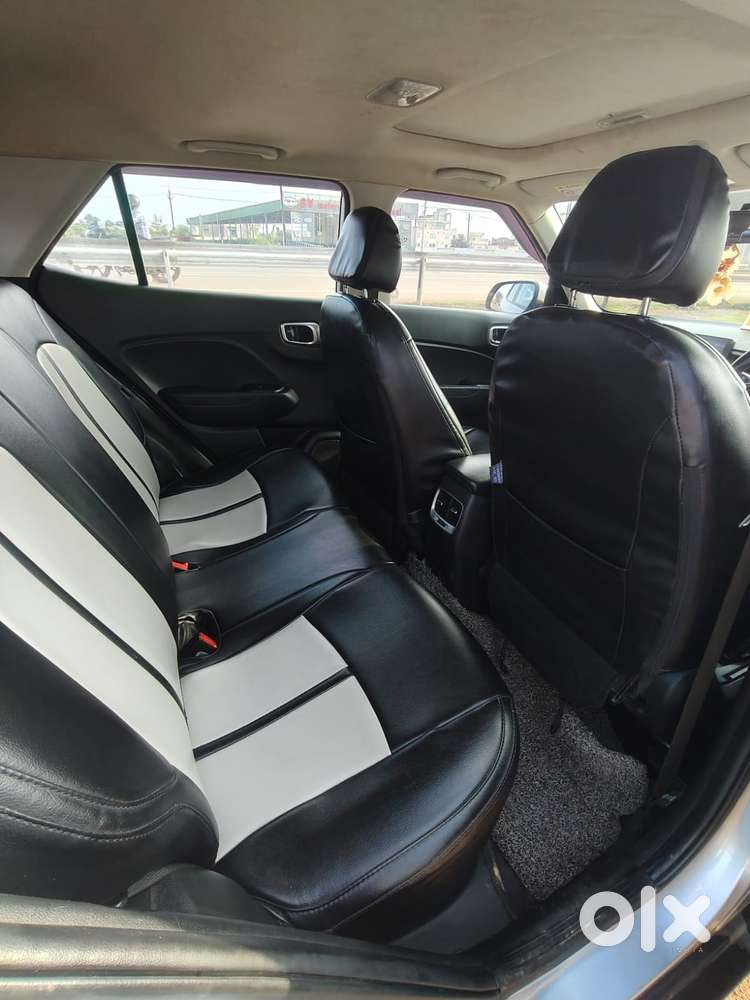 Hyundai Venue Sx Mt, 2020, Petrol