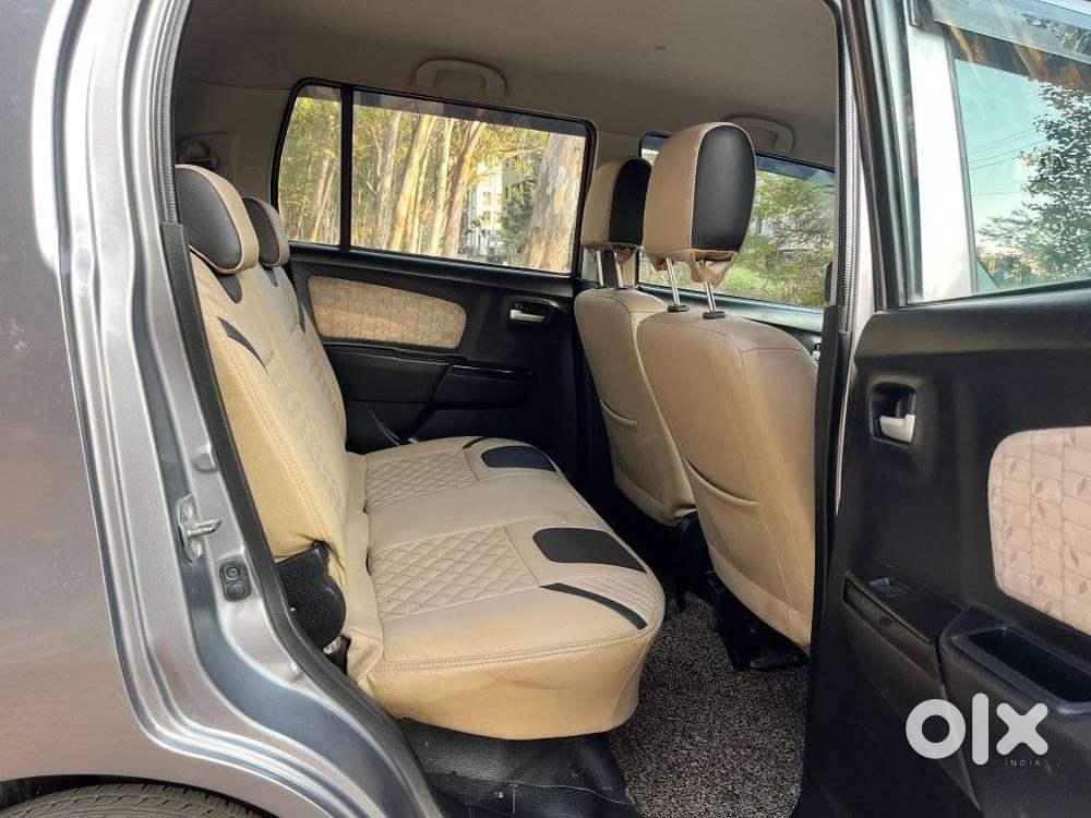 Maruti Suzuki Wagon R 1.0 2010-2019 Vxi (o), 2017, Petrol