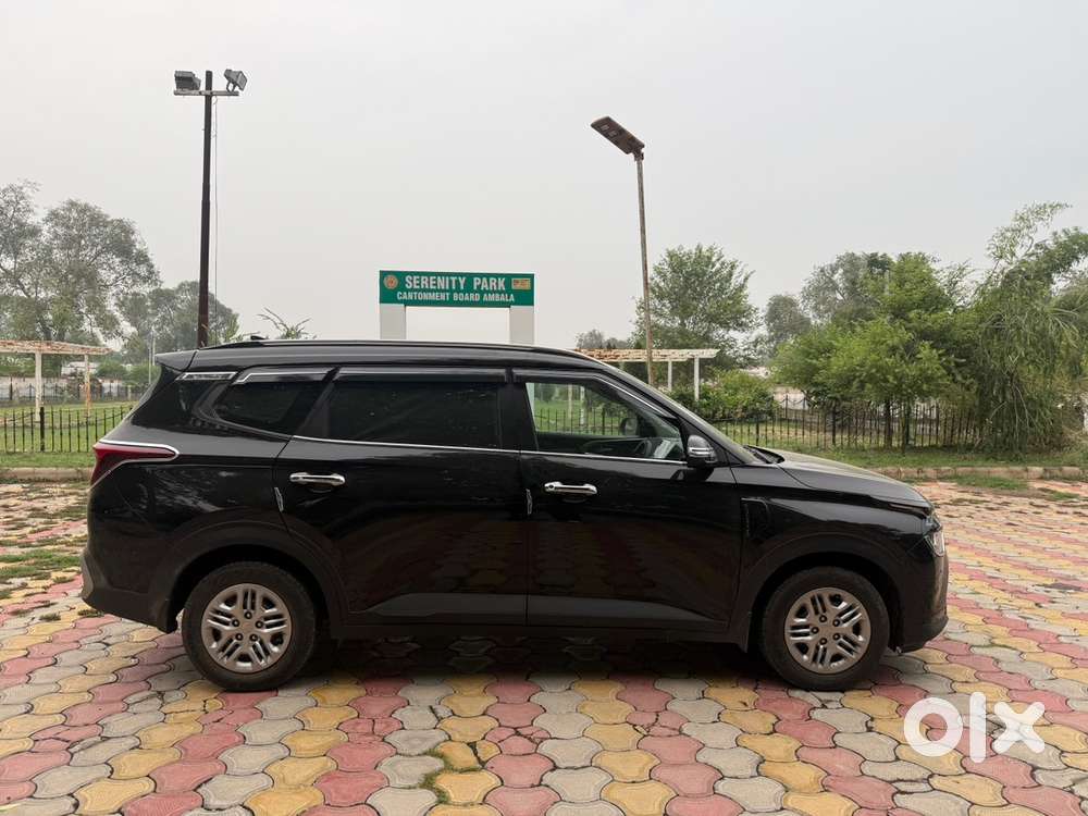 Kia Carens Petrol Manual 2025