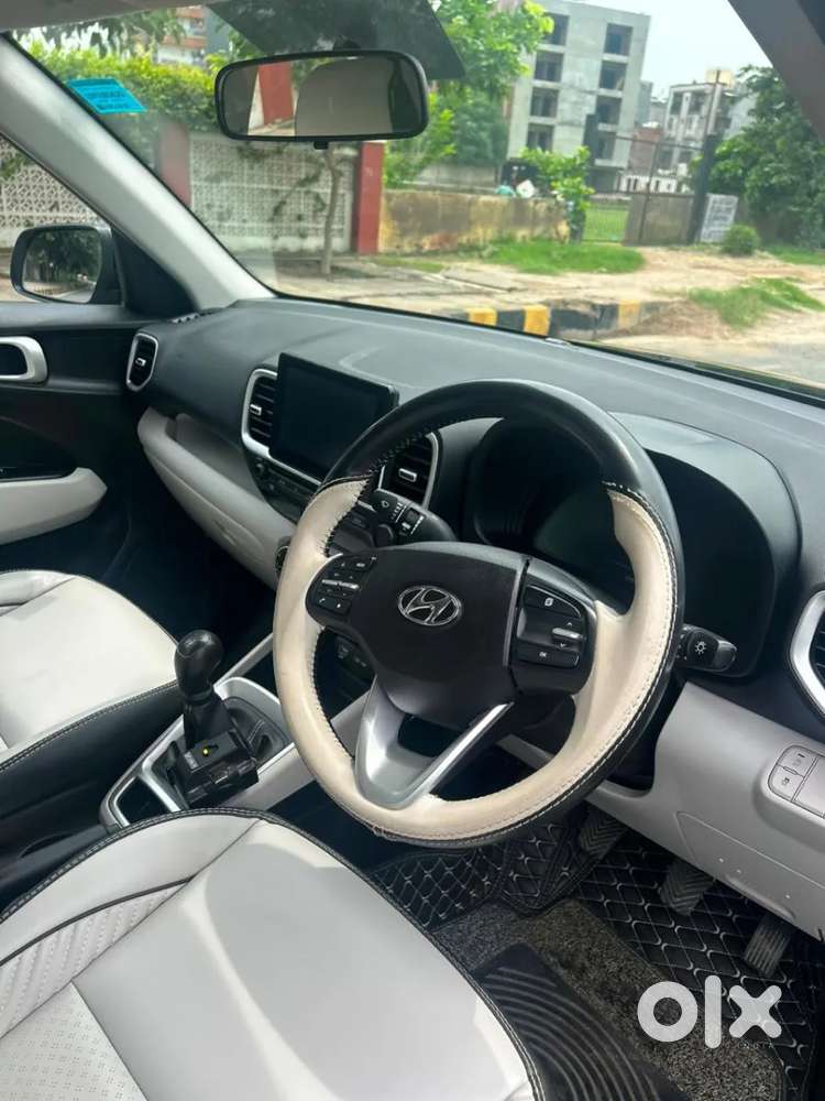 Hyundai Venue S 1.2 Petrol, 2024, Petrol