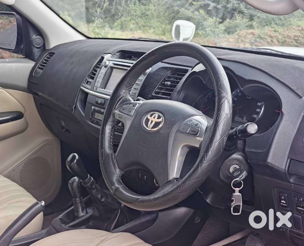 Toyota Fortuner 3.0 4x4 Manual, 2015, Diesel