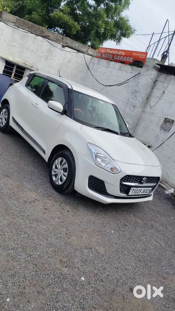 Maruti Suzuki Swift 2023 Vxi Optional With Double Kyes.